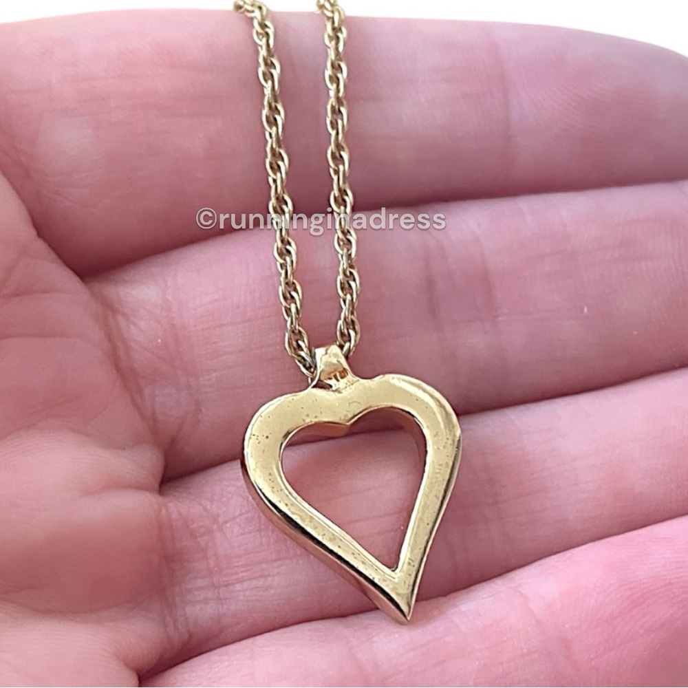 Vintage Authentic Christian Dior Open Heart Gold CD Logo Necklace - Picture 8 of 12